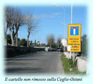 Il cartello stradale all'uscita da Ceglie