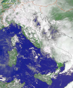 Il nubifragio fotografato dal satellite